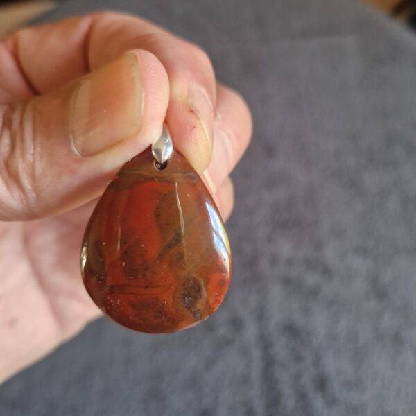 Pendentif Jaspe Rouge